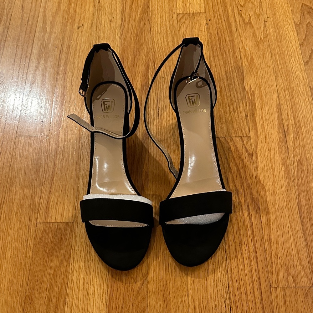 Fran Willor Black High Heels (Brand New- Never Worn)